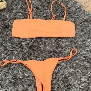Frankies bikini set